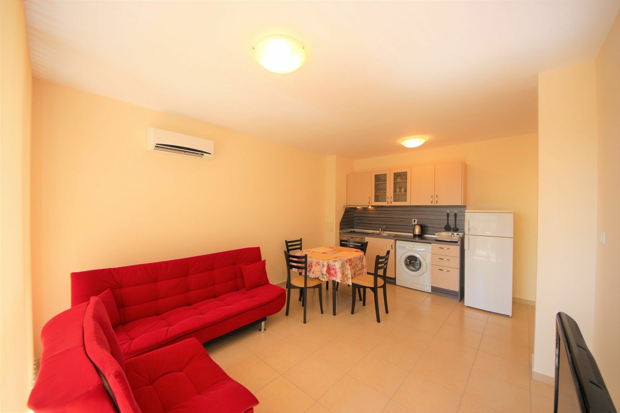 Menada Butterfly Apartment Sveti Vlas Exterior photo