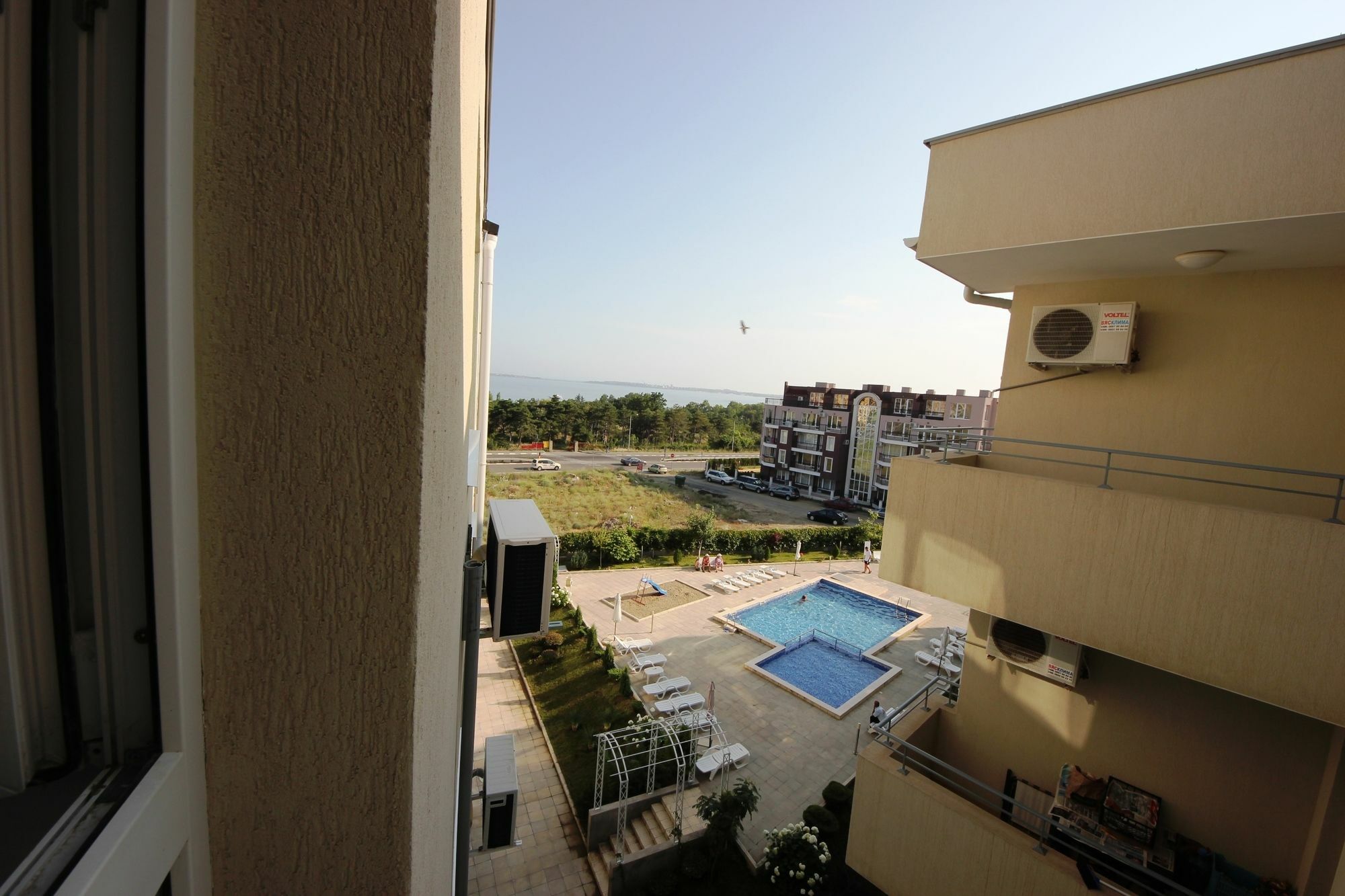 Menada Butterfly Apartment Sveti Vlas Exterior photo
